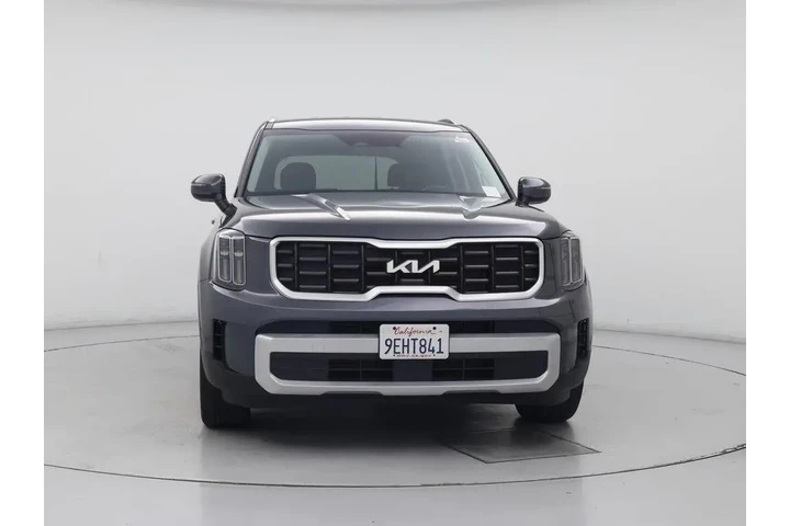 $31998 : Kia Telluride 2023 S 4dr SUV image 5