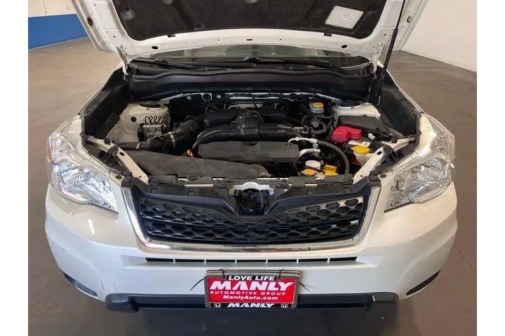 $14940 : Subaru Forester 2015 AWD 2.5 image 9