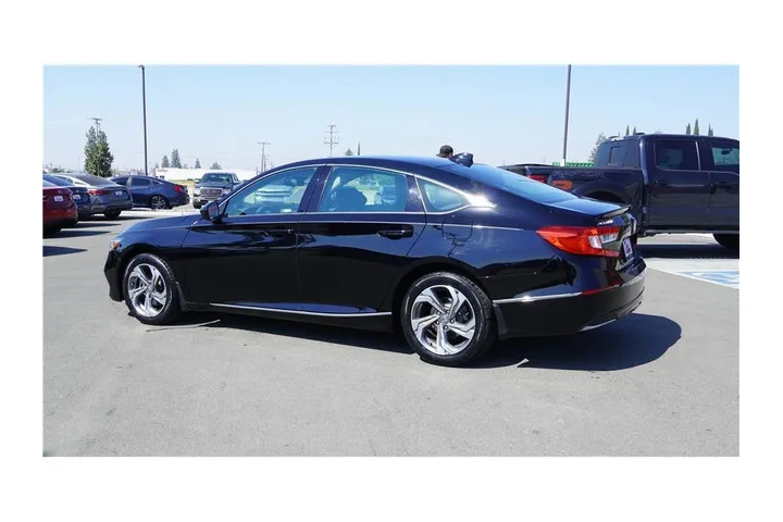 $25984 : 2020 Accord Sedan EX image 8