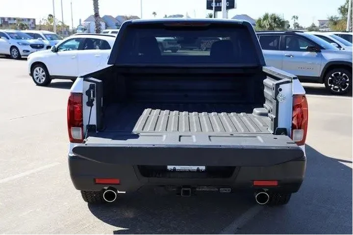 $34545 : Honda Ridgeline 2025 AWD Spo image 8