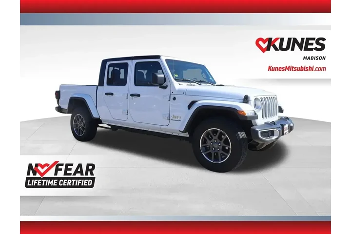 $28977 : Jeep Gladiator 2023 4x4 Over image 1