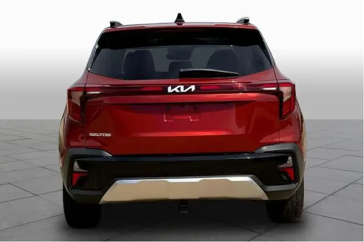 $23930 : Kia Seltos 2025 S 4dr SUV image 5
