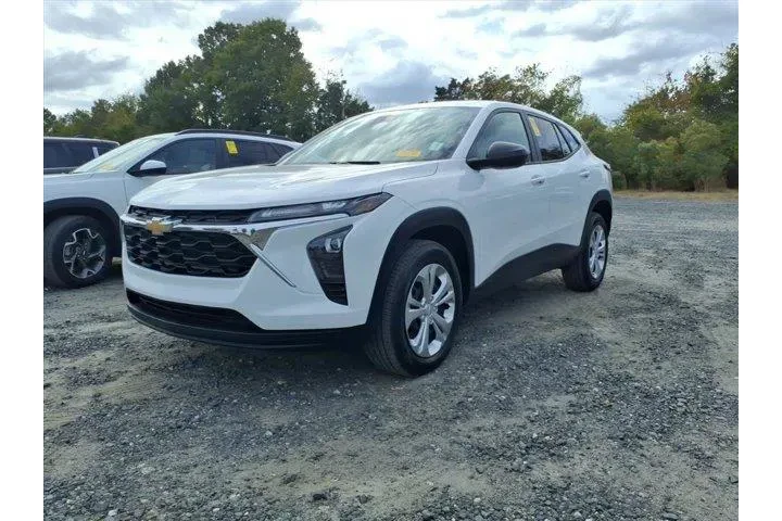 $19650 : Chevrolet Trax 2024 LS 4dr C image 1