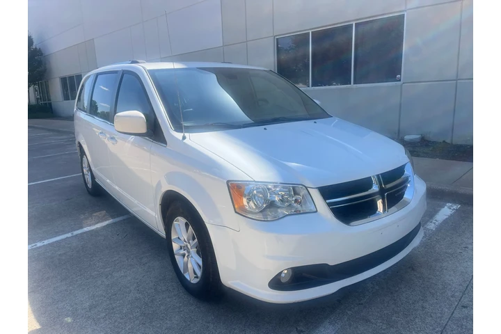 $8996 : 2018 Grand Caravan SXT image 3