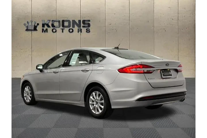 $13000 : Ford Fusion 2018 S 4dr Sedan image 6