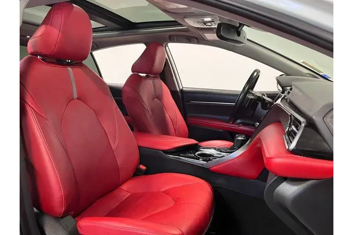 $25954 : Toyota Camry 2019 image 10