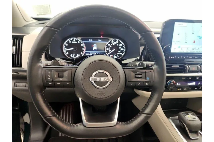 $31998 : Nissan Pathfinder 2022 SL 4d image 10