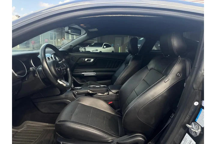 2020 Mustang GT Coupe image 7