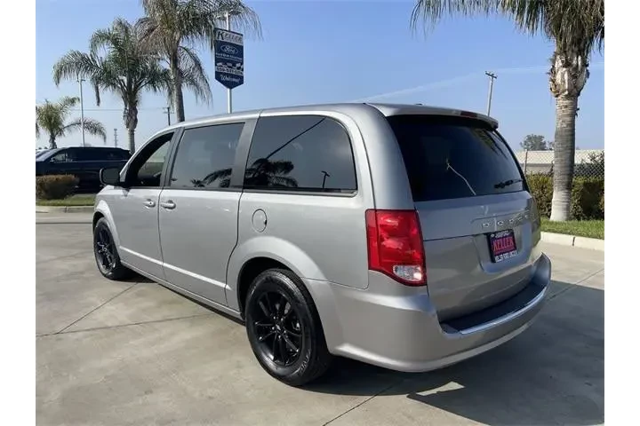 $12867 : Dodge Grand Caravan 2019 GT image 6