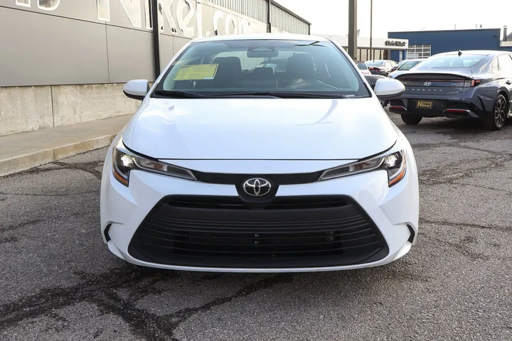 $21488 : 2025 Corolla LE CVT image 2