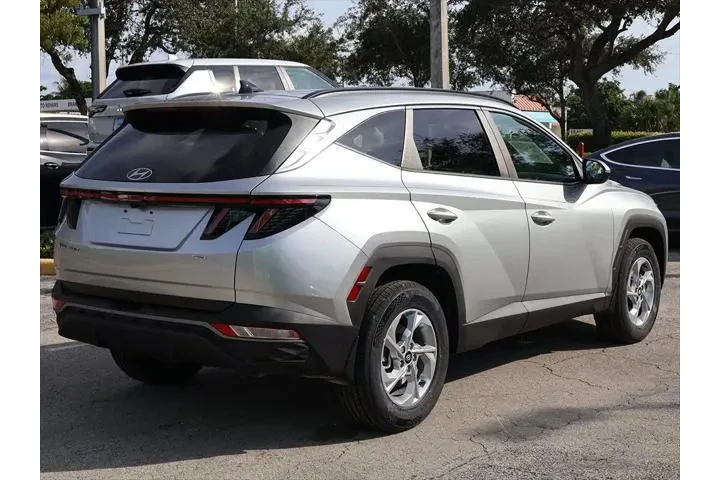 $19990 : Hyundai TUCSON 2023 AWD SEL image 10