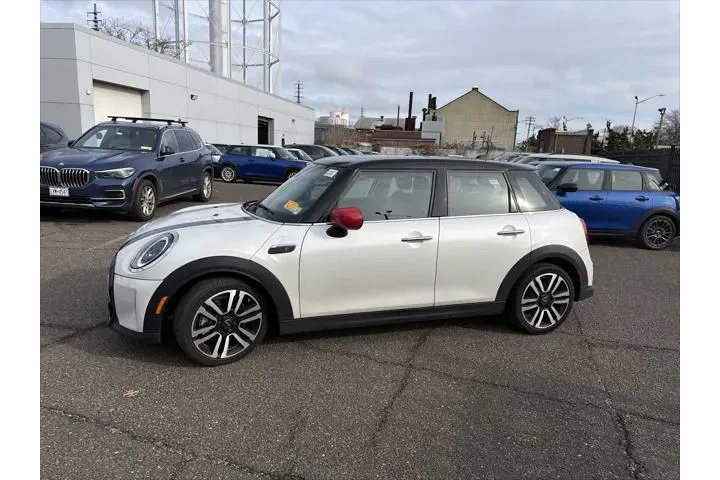 $25498 : MINI Hardtop 4 Door 2023 Coo image 3