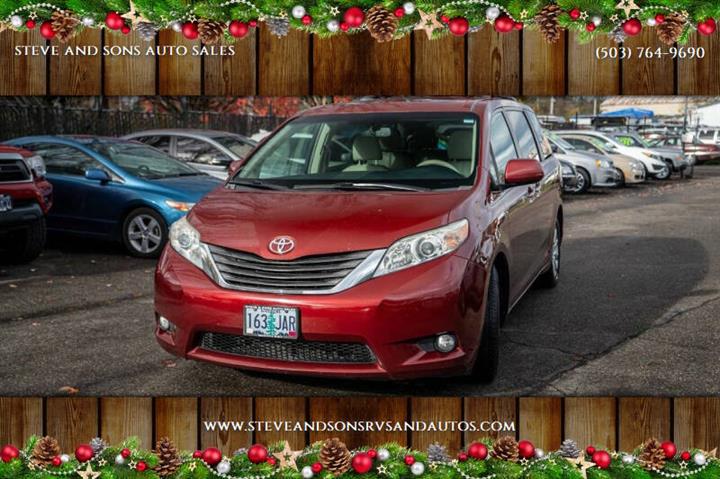 $13995 : 2011 Sienna XLE 7-Passenger image 1