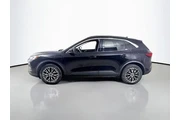$27000 : Ford Escape Plug-In Hybrid 2 thumbnail