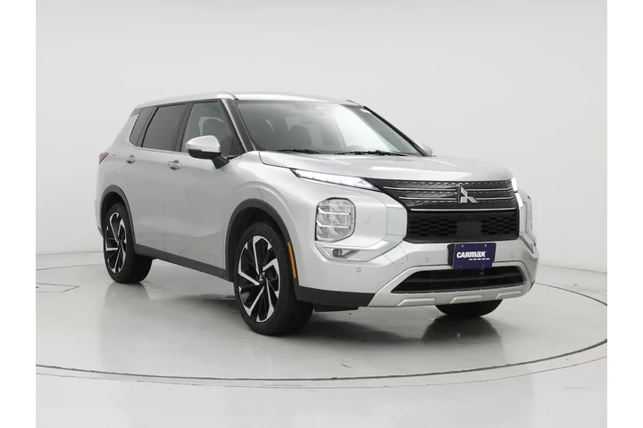 $23998 : Mitsubishi Outlander 2024 AW image 1