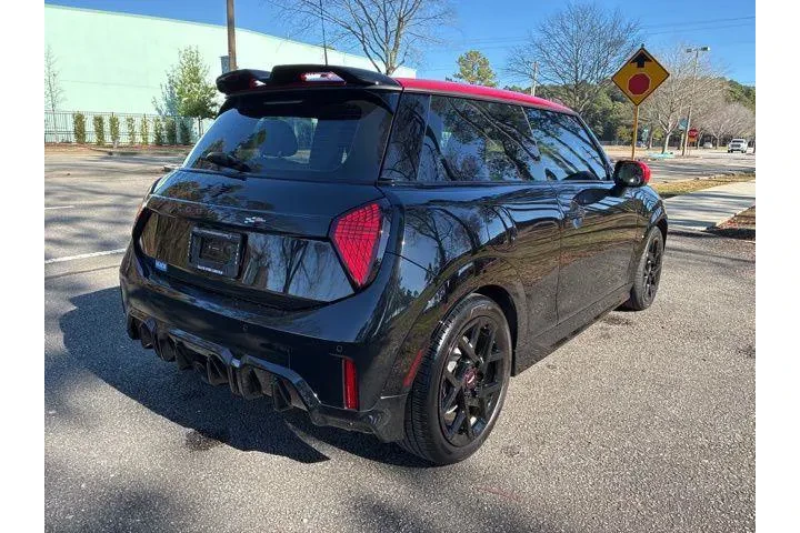 $34650 : MINI Hardtop 2 Door 2025 Joh image 3