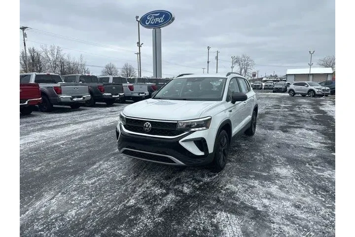 $16995 : Volkswagen Taos 2024 S 4dr S image 7