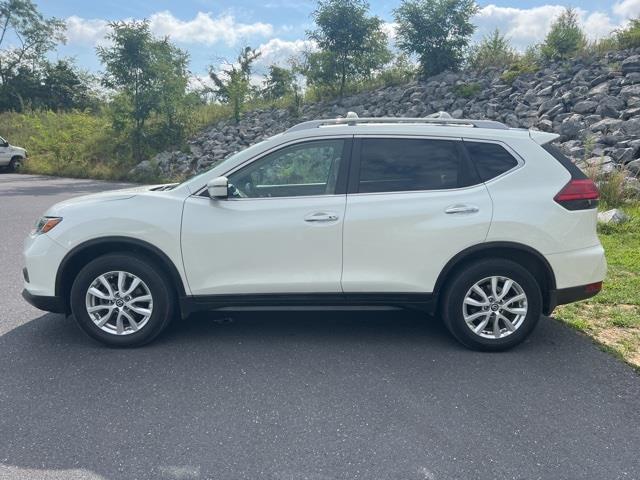 $16998 : PRE-OWNED 2017 NISSAN ROGUE SV image 5