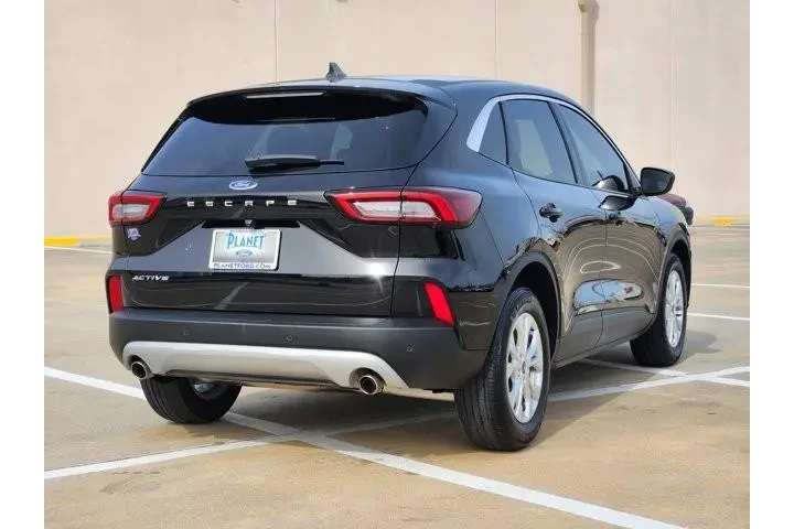 $19782 : Ford Escape 2023 Active 4dr image 2