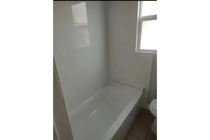 $1850 : APT. 1-RECÁMARA/ 1-BAÑO image 1