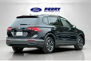 $27995 : Volkswagen Tiguan 2022 AWD S thumbnail