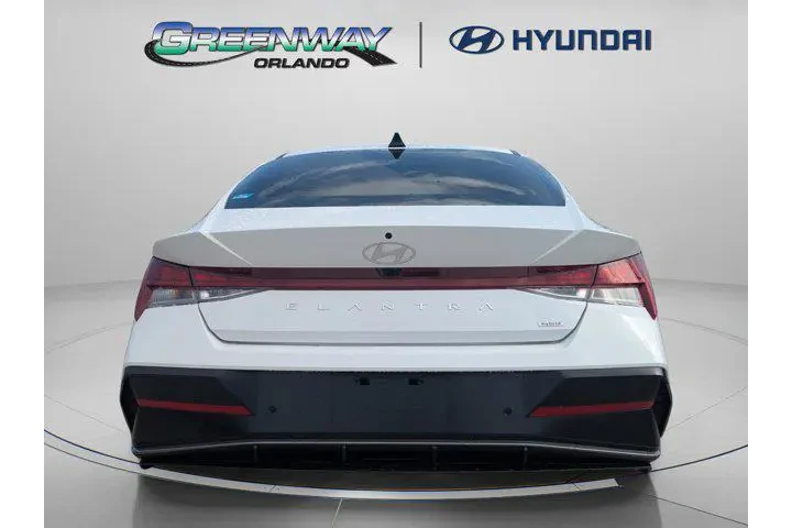 $24589 : Hyundai ELANTRA Hybrid 2024 image 8