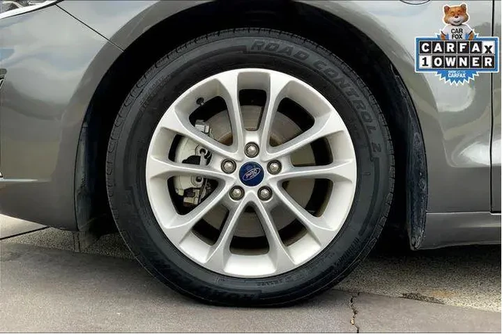 $14985 : Ford Fusion Energi 2019 Tita image 9