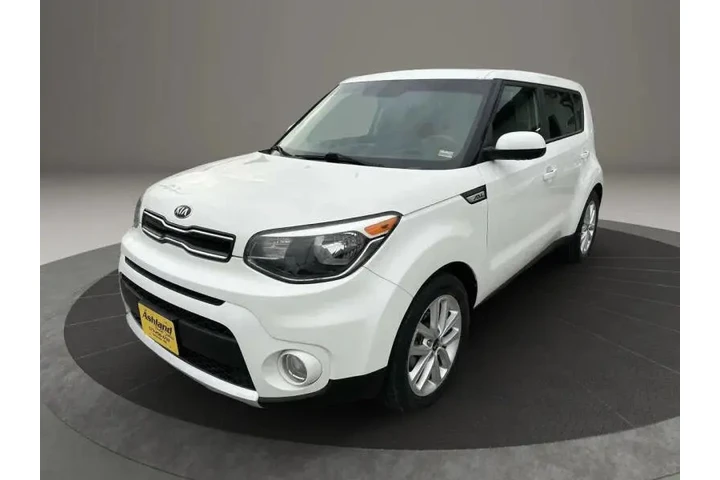 $9300 : 2018 Soul + image 3