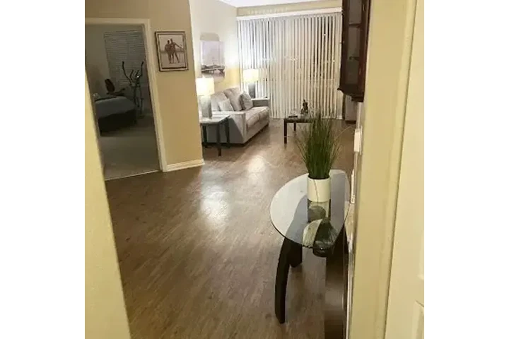 TOP MAIDS IN LA LLC image 4