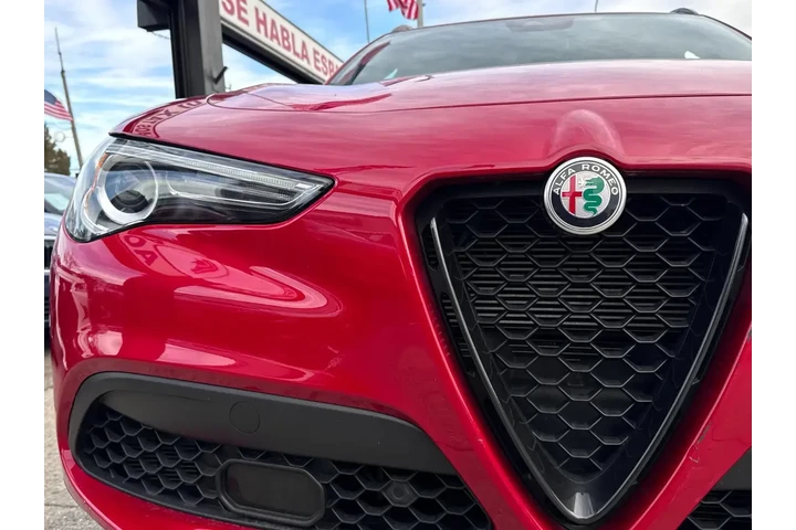 $19395 : Alfa Romeo Stelvio 2022 AWD image 10