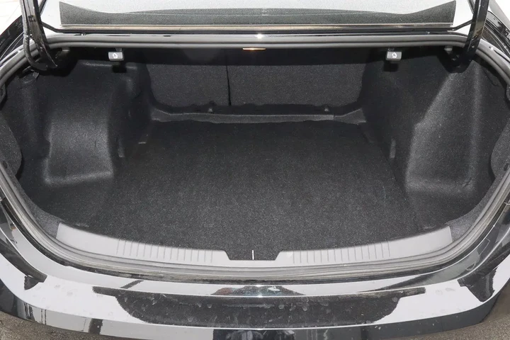 $15988 : 2022 Malibu LS image 9