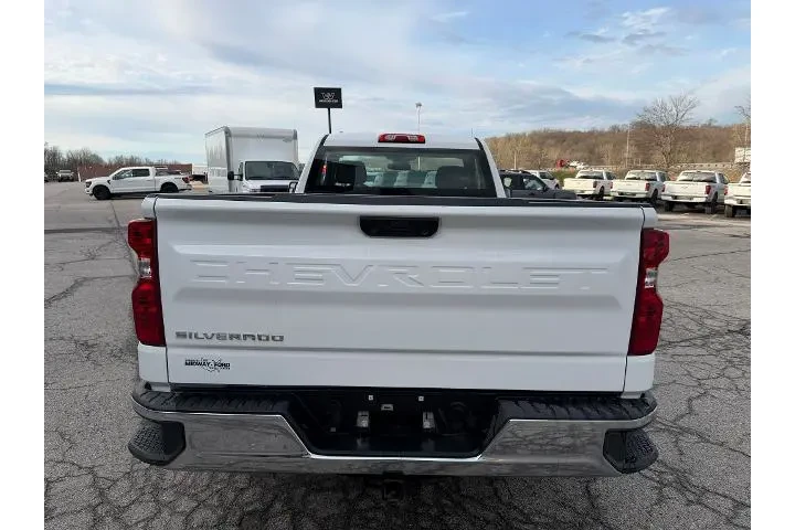 $29988 : Chevrolet Silverado 1500 202 image 7