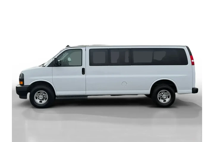 $34884 : Chevrolet Express 2023 LS 35 image 2