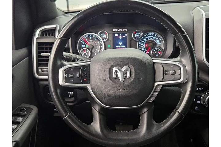 $29998 : Ram 1500 2021 4x4 Big Horn 4 image 10