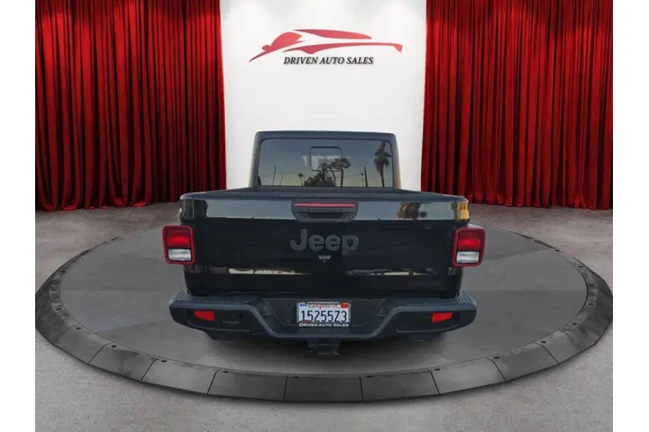 $28999 : 2020 Gladiator image 7