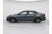 $17998 : Kia Forte 2022 LXS 4dr Sedan thumbnail