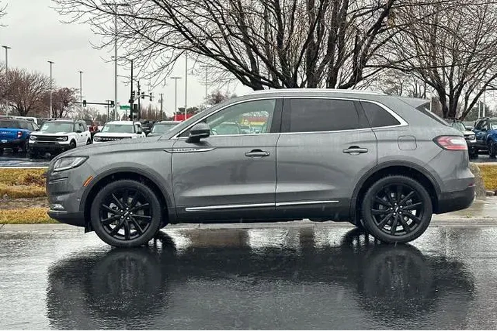 $39995 : Lincoln Nautilus 2023 AWD Re image 5