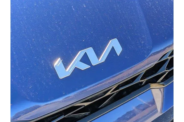 $28999 : Kia K5 2025 GT-Line 4dr Seda image 5