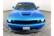 $35800 : Dodge Challenger 2023 R/T 2d thumbnail