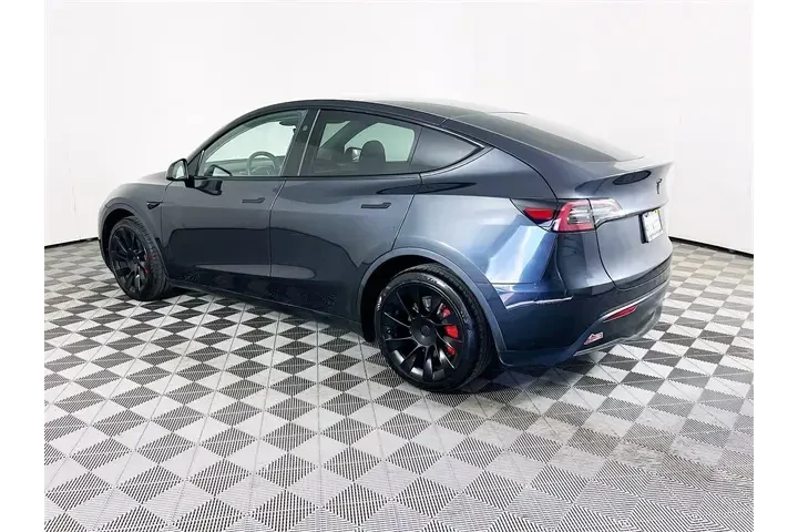 $29900 : Tesla Model Y 2024 AWD Long image 5
