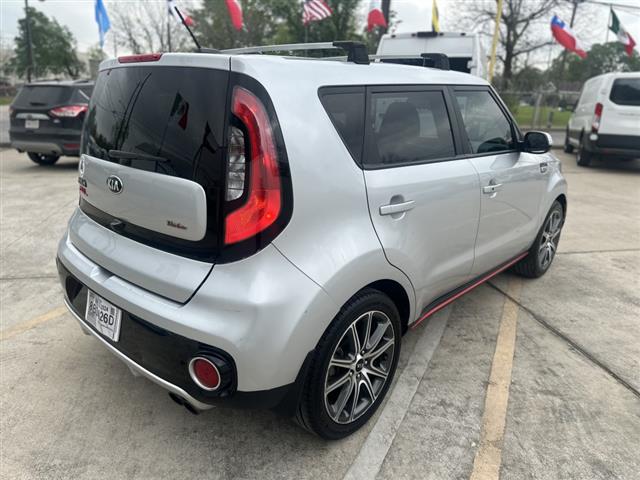 $2500 : 2019 KIA SOUL image 3