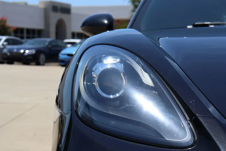 $43781 : 2018 718 Cayman image 6