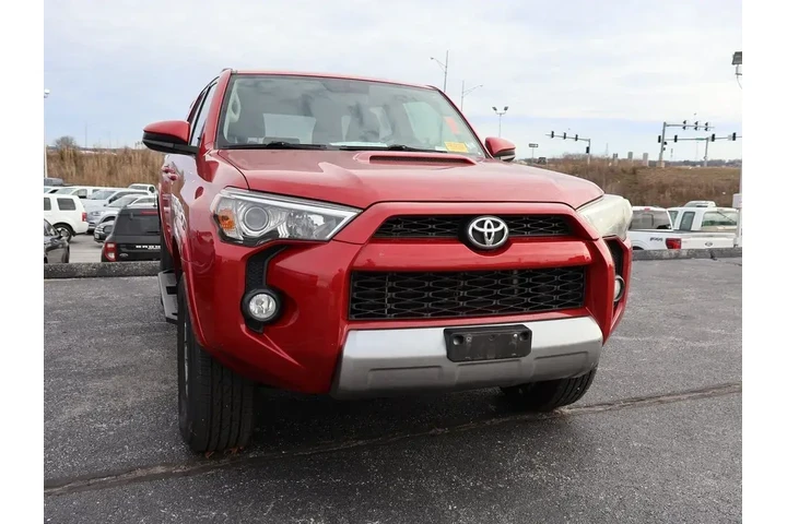 $24456 : Toyota 4Runner 2016 4x4 Trai image 6