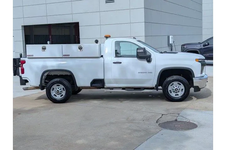 $39995 : Chevrolet Silverado 2500HD 2 image 8