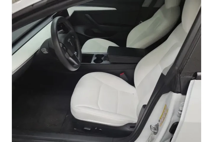 $22500 : 2021 Model 3 Standard Range P image 3