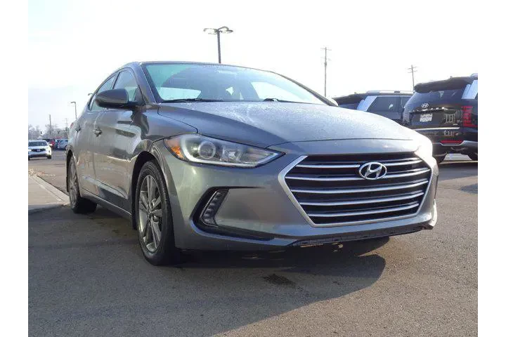 $8202 : Hyundai ELANTRA 2018 Value E image 6
