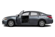 2016 Altima thumbnail