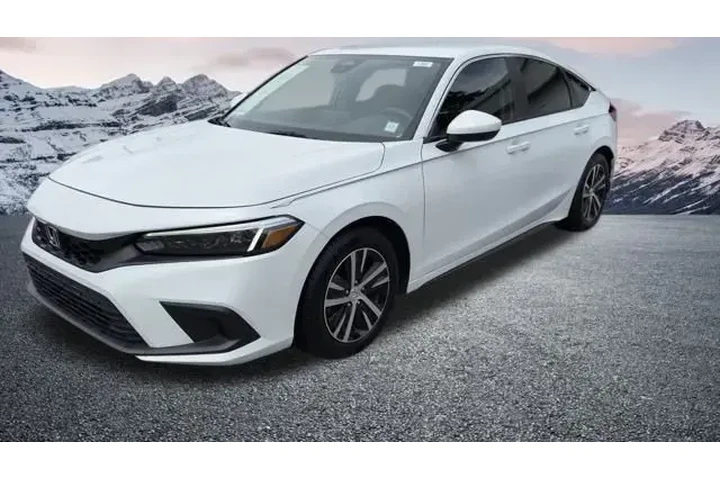 $21577 : Honda Civic 2023 LX 4dr Hatc image 1