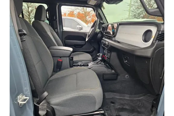 $39990 : Jeep Wrangler 2024 4x4 Sport image 6