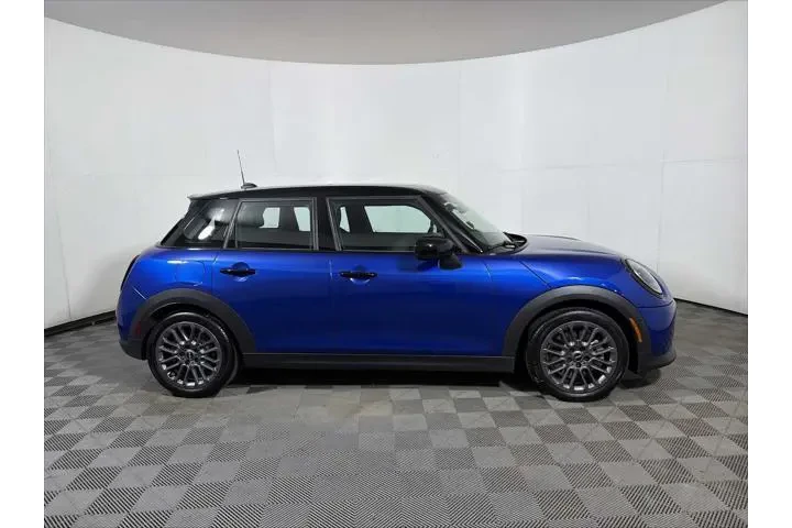 $29993 : MINI Hardtop 4 Door 2025 Coo image 7